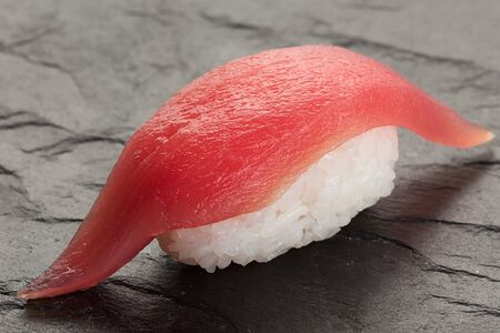 Суши Магуро