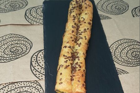 Филлорини со шпинатом и сыром