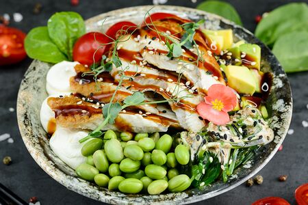 Поке с угрем