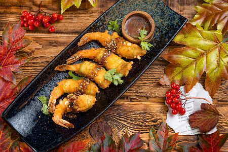 Хрустящие кабачки с креветками