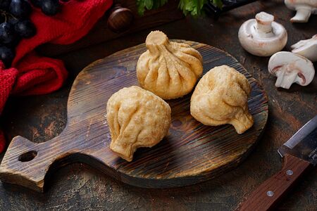 Жареные хинкали с сыром