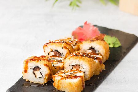 Ролл Нина Ричи