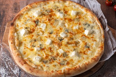 Пицца Сырная