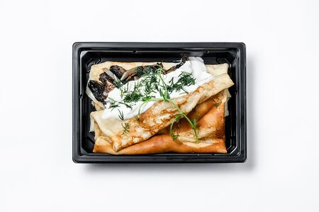 Блинчик с шампиньонами и луком