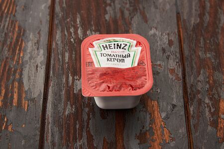 Соус Heinz кетчуп