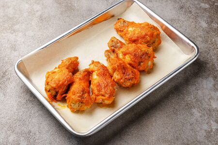 Крылья том ям