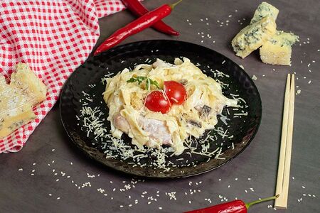 Феттуччине с курицей