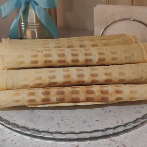 Трубочка вафельная