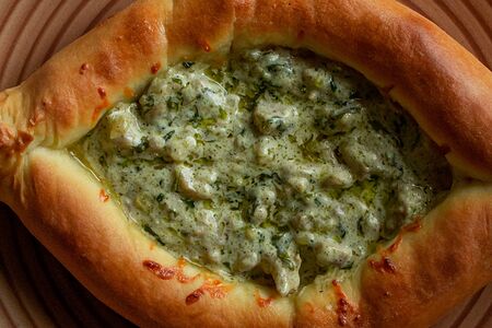 Хачапури с курицей и сыром