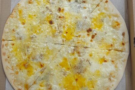 Пицца Куатро Формаджи