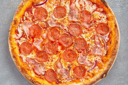 Бекон и салями S