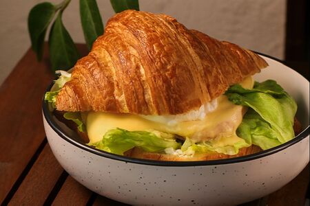 Утренний круассан