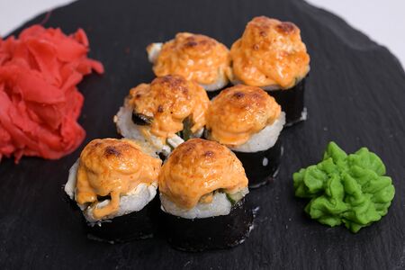 Запеченный с лососем острый