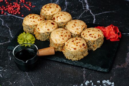 Горячий Тори ролл