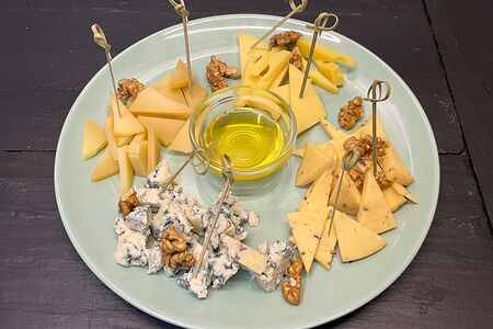 Сырная тарелка