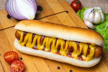 Классический хот-дог