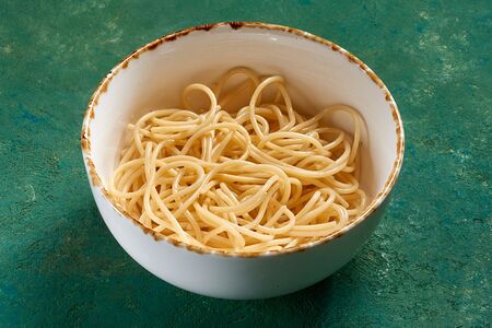 Спагетти со сливочным маслом