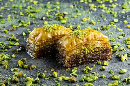 Пахлава с фисташками