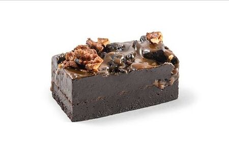 Брауни с соленой карамелью