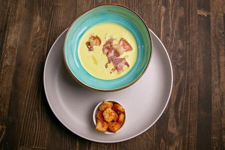 Сырный крем-суп