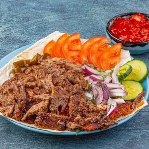 Бизнес-ланч с шашлыком из говядины