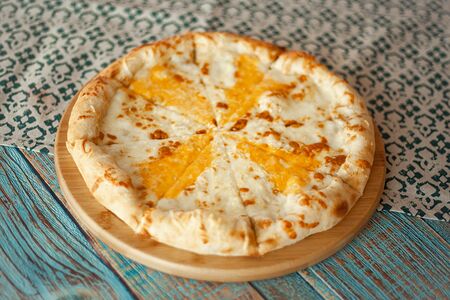 Пицца Четыре Сыра