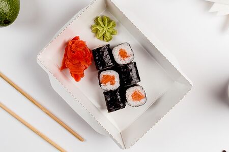 Лайт ролл с лососем