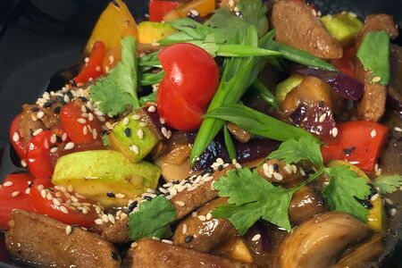 Говядина в соусе