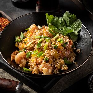 Рис с креветками и овощами