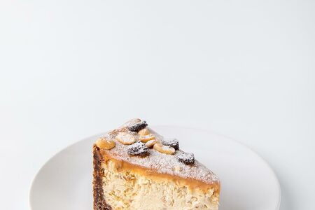 Чизкейк Сникерс