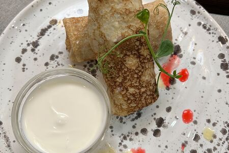 Блинчики с творогом и изюмом