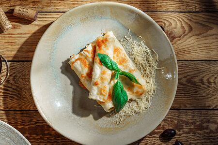 Каннеллони с сыром и грибами