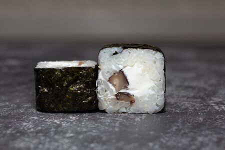 Шиитаке с сыром