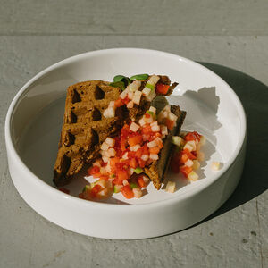 Вафли безглютеновые с кремом из печеных яблок и веган-масла