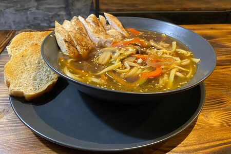 Удон с курицей