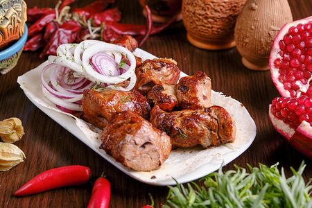 Шашлык из cвинoй шеи