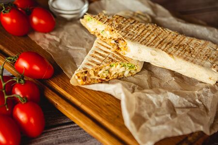 Хот-дог в лаваше говяжий