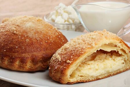 Уголок с творожной начинкой