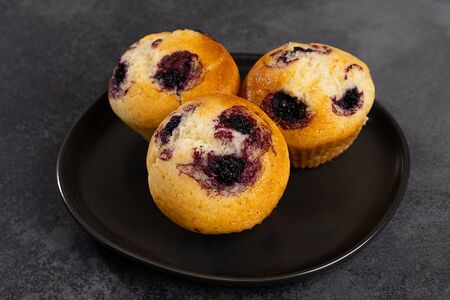 Кекс с черникой