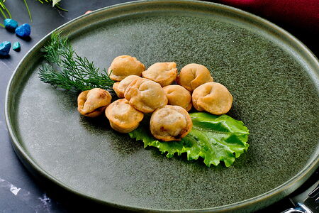 Пельмени жареные с говядиной 10 штук