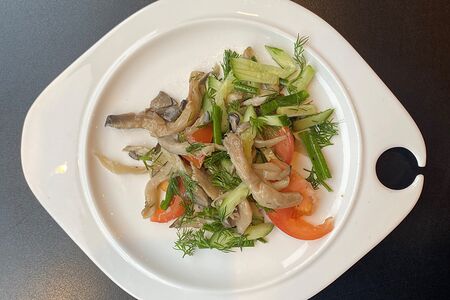 Вешенки с овощами