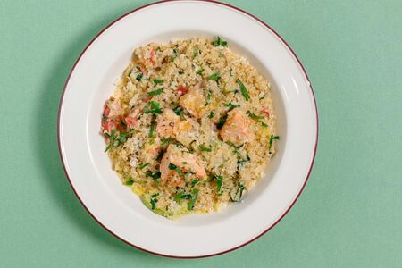 Каша Киноа с лососем