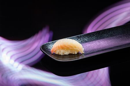 Суши с окунем