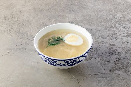 Суп куриный с лапшой