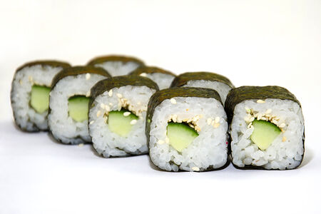 Ролл с огурцом