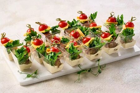 Мини-бургеры в верринах Burger Ball