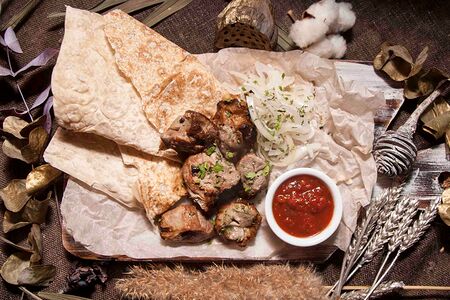 Шашлык из cвинoй шеи