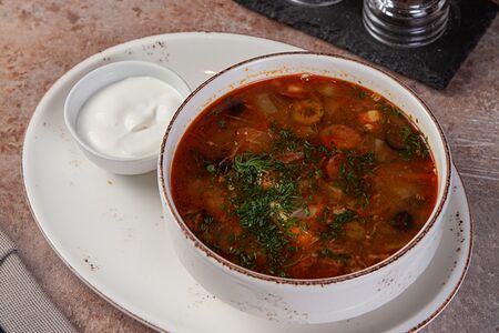 Солянка мясная