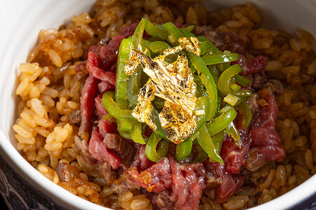 Унадзю с говядиной татаки