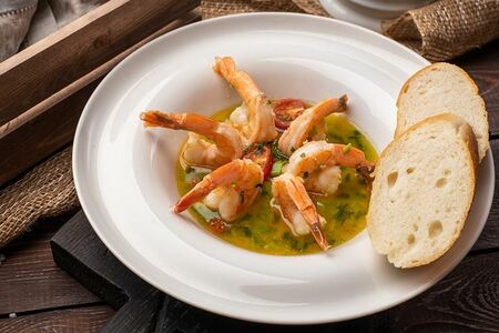 Креветки жареные